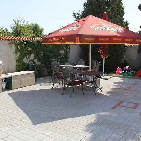 Casa de hóspedes Na Hrazi